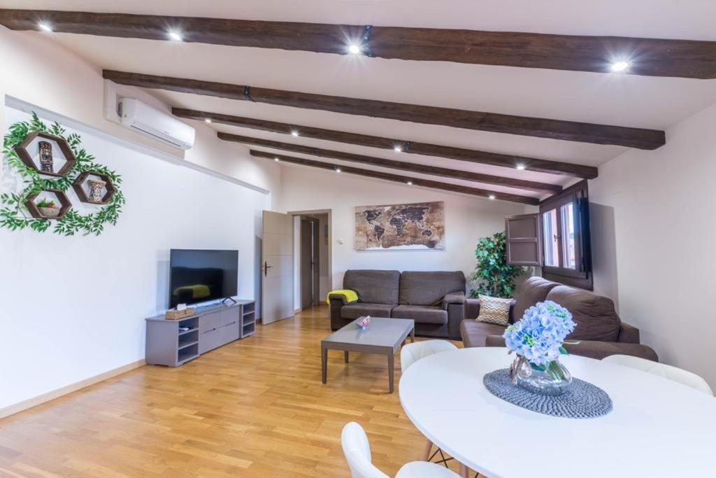 Palacio Descalzos -Atico 3B- Parking Incluido Tudela Kültér fotó